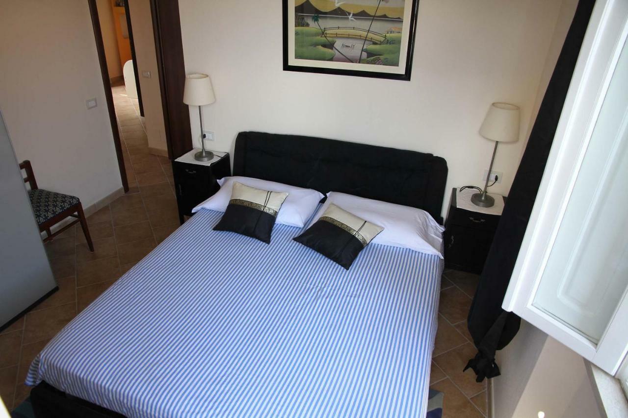 Bed and Breakfast Los Flamingos La Maddalena  Exteriér fotografie