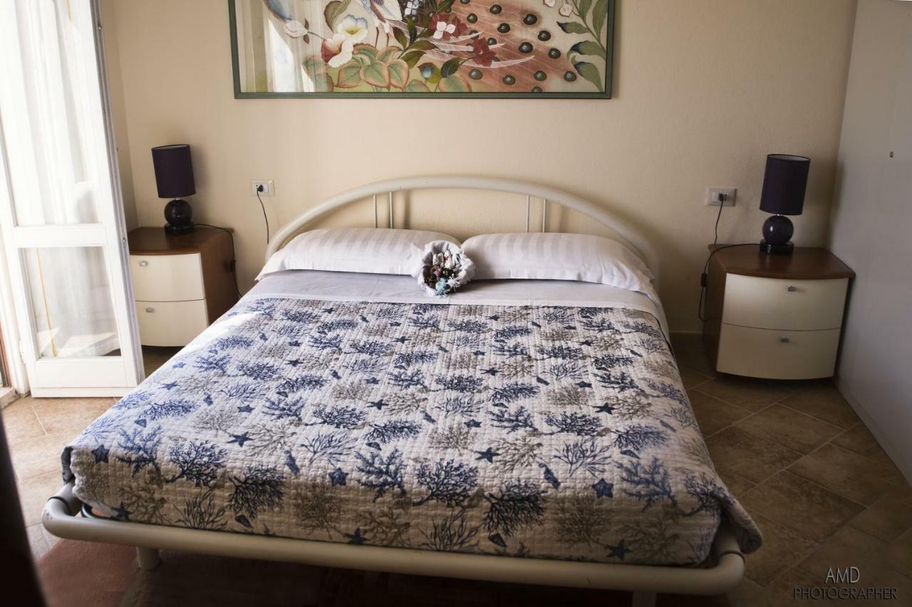 Bed and Breakfast Los Flamingos La Maddalena  Exteriér fotografie